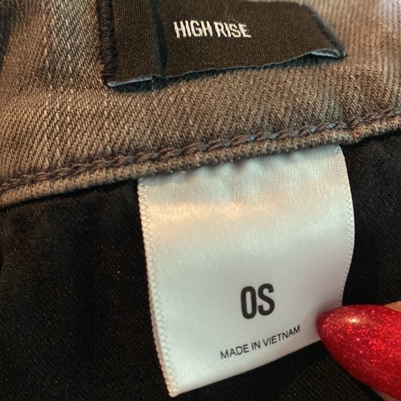 Express Super High Waisted Snakeskin Print Jeans - Picture 8 of 12